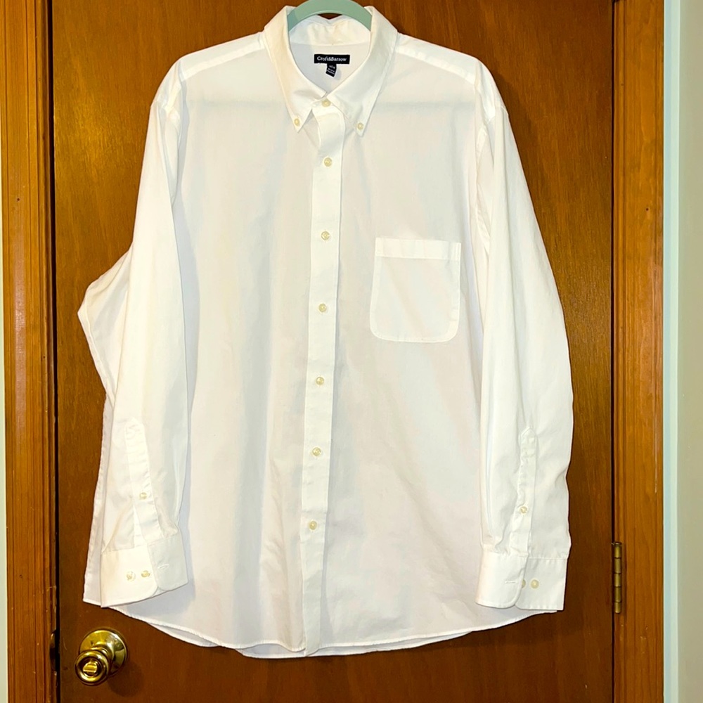 Croft and Barrow White Button Down dress shirt